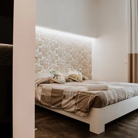 Terrae Hydrunti Bed and Breakfast 2*
