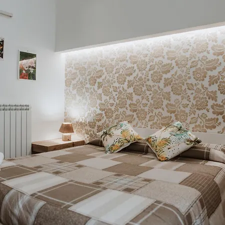 Terrae Hydrunti Bed and Breakfast Λέτσε